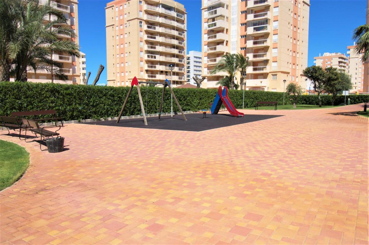 Spanish Connection - Puerto Mar La Manga del Mar Menor Buitenkant foto
